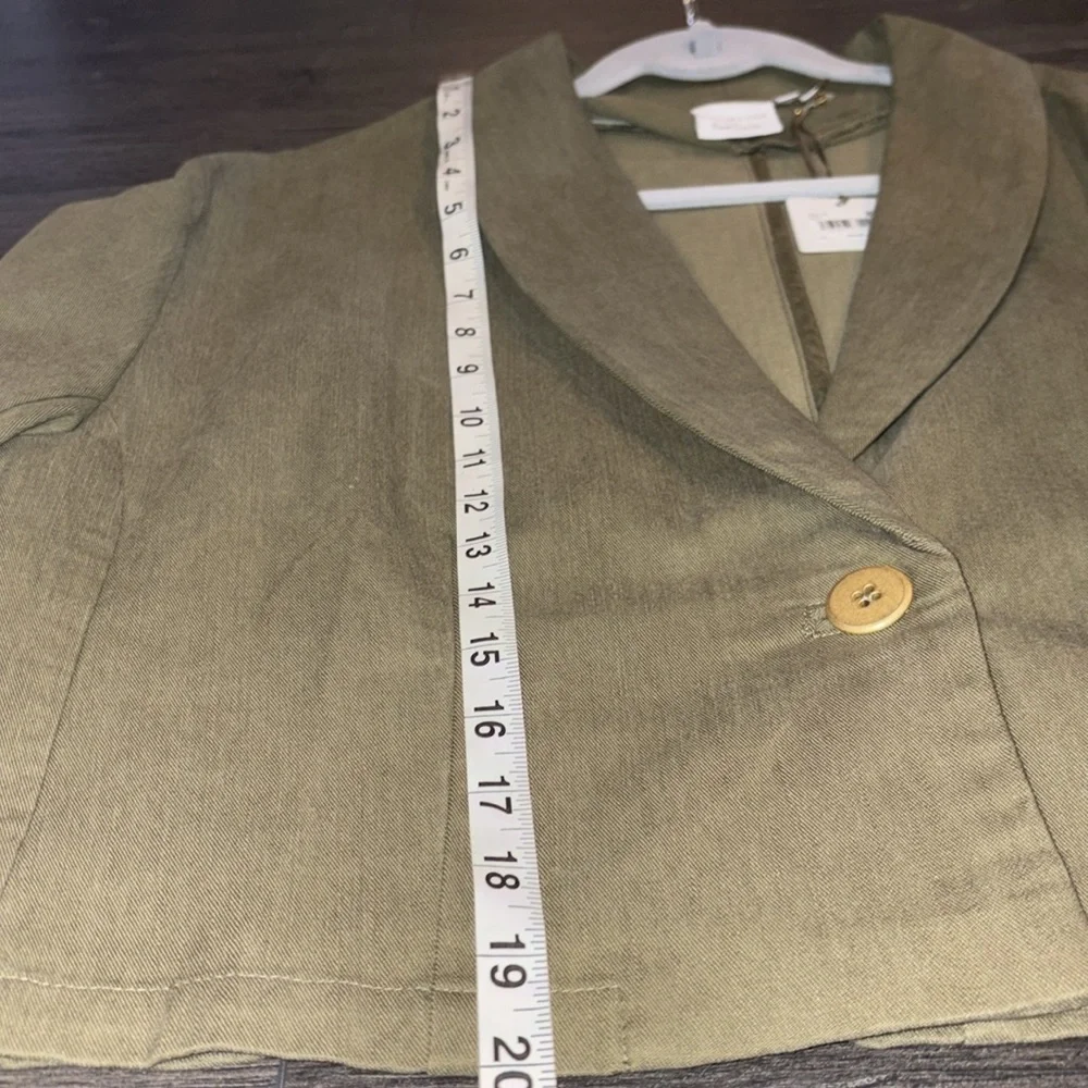 Splendid NWT Cropped Blazer Single Button Size XL Olive Green